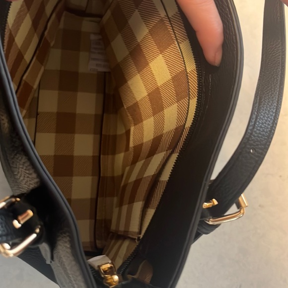 NWT La Terre Vegan Leather Black Purse with Shoulder Strap - Picture 2 of 7